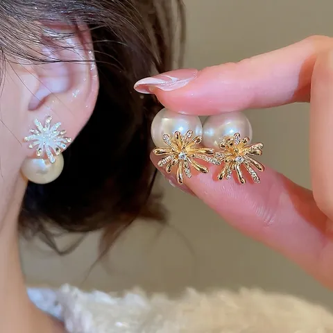 Flower Firework Artificial Pearl Stud Earrings With Zircon Rhinestones And Silver Earring Post Elegant Gold Plated For Women