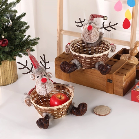 Christmas Reindeer Candy Basket Woven Wood Plush Elk Storage Bin Festive Table Decoration Holiday Chocolate Holder
