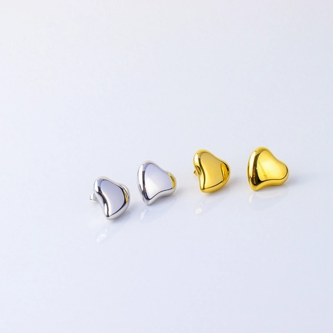 18K Gold Plated Irregular Heart Stud Earrings For Women Stainless Steel Polished Heart Shaped Earrings Minimalist Jewelry