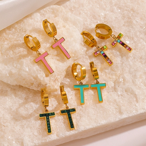 Pendientes De Aro De Acero Inoxidable De Moda Con Colgante De Letra T Diamantes De Imitación Coloridos Esmalte Para Mujeres Estilo INS