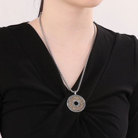 Collier Pendentif Infini Rond Acier Inoxydable Strass Géométrique Creux Rétro Or Argent Bicolore Bijoux Pour Femmes