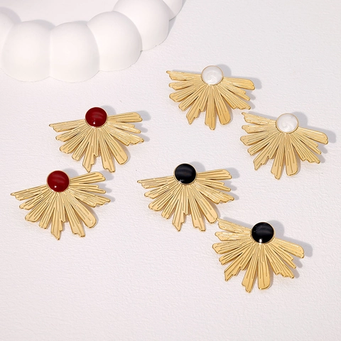 Stainless Steel Fan Shaped Stud Earrings 18K Gold Plated Geometric Radiating French Retro Style For Women