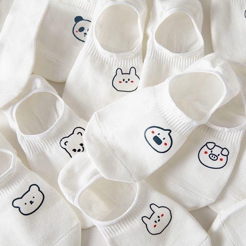 Women's Cute Cartoon Animal Embroidery No Show Socks White Polyester Invisible Anti-Slip Boat Socks Casual Soft Hosiery