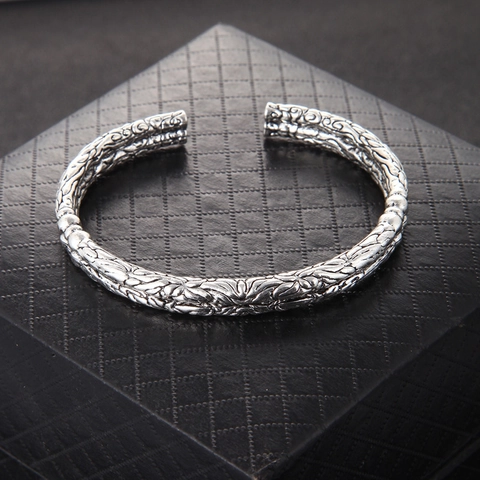 Vintage Heren Open Armband Antiek Zilver Legering Gesneden Bloemreliëf Patroon Retro Stijl Sieraden