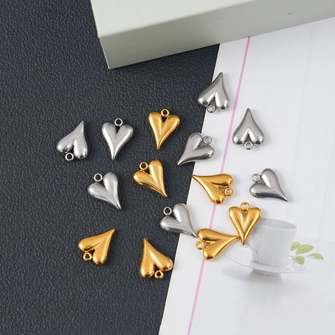 Dijes En Forma De Corazón Acero Inoxidable Chapado En Oro De 18K Pulido DIY Fabricación De Joyas Colgantes Para Collares Pendientes