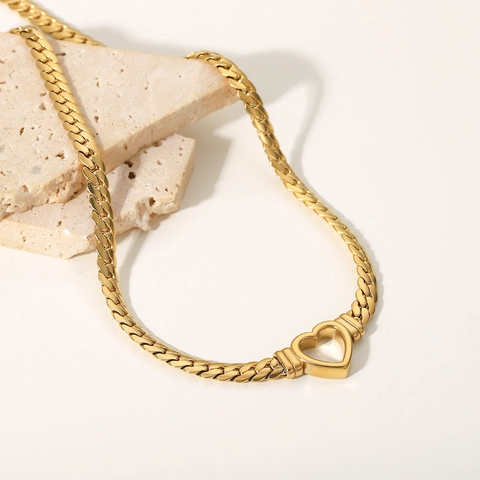 Collana Con Ciondolo A Cuore In Acciaio Inossidabile Placcato Oro 18K Cuore Cavo Catena Cubana Gioielli Per Donna