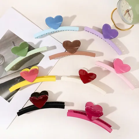 Large Heart Hair Claw Clip Nonslip Plastic Matte Shark Hairclip Korean Sweet Styling Accessory For Women Thick Hair