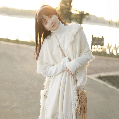 Women Bohemian Knitted Hooded Poncho Shawl Solid Color Tassel Open Front Wrap With Wooden Buttons Warm Autumn Winter Outerwear