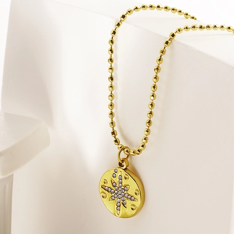 Stainless Steel Starburst Pendant Necklace With Rhinestones Gold Silver Round Disc Necklace For Women Fashion Jewelry