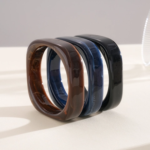 Women's Resin Square Bangle Chunky Geometric Ink Wash Marble Texture Bangle Personalized Designer Fashion Statement Handwear Jewelry