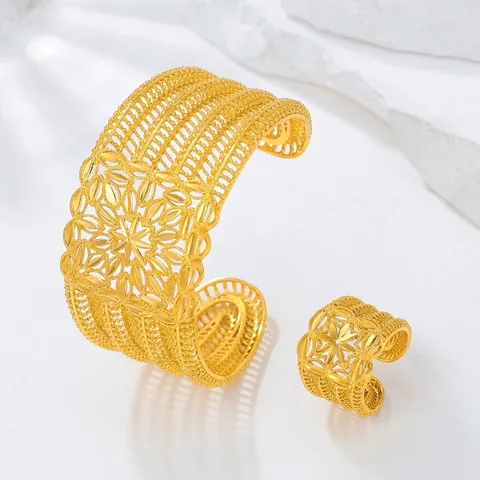 Hohl Geschnitzte Vergoldete Kupferne Offene Armband Und Ring Nahost Dubai Stil Ethnischen Retro Schmuck Für Frauen
