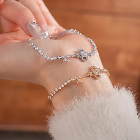 Elegant Adjustable Key Pendant Bracelet Copper With Cubic Zirconia Luxury Fashion Wrist Jewelry For Women