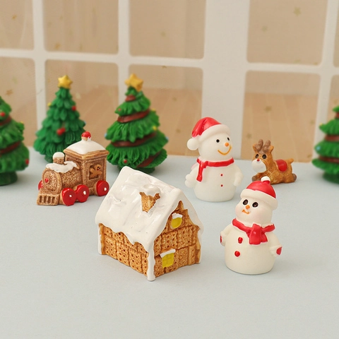 Figuras Miniatura De Navidad Resina Muñeco De Nieve Casa De Jengibre Reno Tren Micro Paisaje DIY Decoración Hogar Festiva Adornos Escritorio