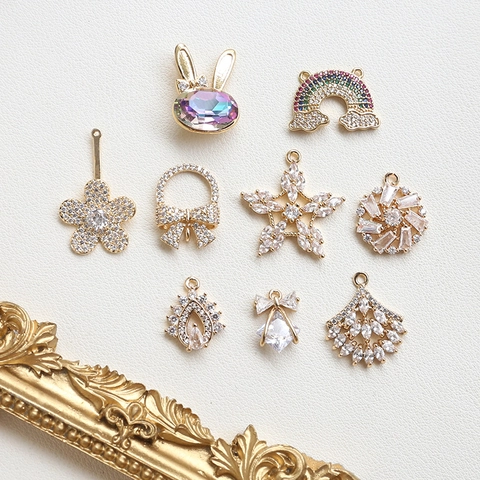 Pendentifs En Cuivre Micro Pavé Zircone Pour Création De Bijoux DIY Fleur Lapin Arc En Ciel Flocon De Neige Pour Colliers