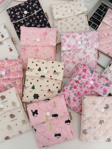 Quilted Cotton Storage Pouch Mini Portable Sanitary Napkin Bag Cartoon Bear Flower Print Makeup Organizer With Snap Button