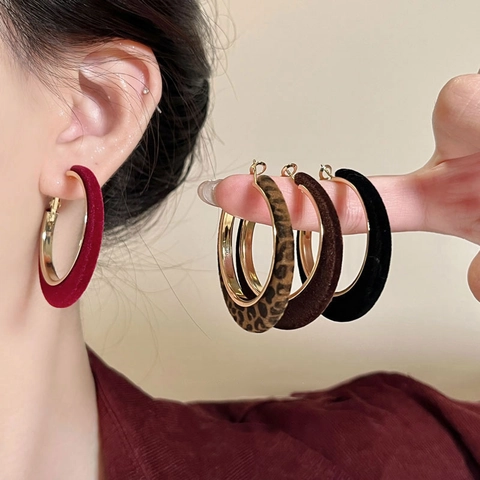 Retro Flocked Velvet C-Shaped Hoop Earrings With 925 Sterling Silver Earring Post Elegant Autumn Winter Jewelry For Women