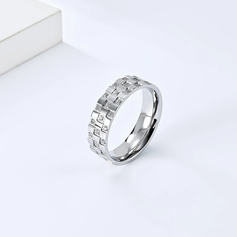 Bague en Acier Inoxydable à Carreaux avec Strass Minimaliste pour Hommes Femmes Bijoux de Mode Individuels Accessoires de Bague