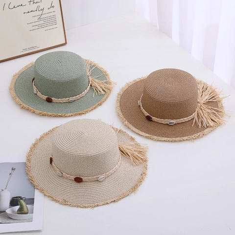 Straw Boater Hat Fringed Edge Shell Wood Bead Decor Sun Protection Wide Brim Vacation Style For Women