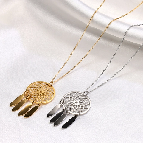 Dreamcatcher Pendant Necklace Stainless Steel Hollow Round Web Metallic Feather Jewelry For Women Men Simple Fashion