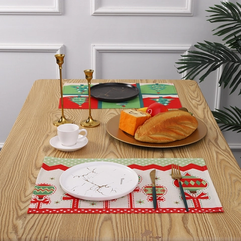 Christmas Placemat Santa Claus Reindeer Print Heat Resistant Table Mat Festive Dining Decoration For Home Hotel Restaurant