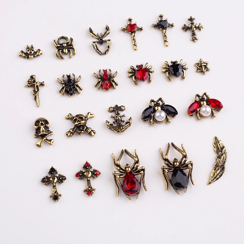 Vintage Gothic Halloween Nail Art Charms Alloy Punk Αράχνη Νεκροκεφαλή Σταυρός Καρδιά Στρας Διακόσμηση Μανικιούρ Κοσμήματα