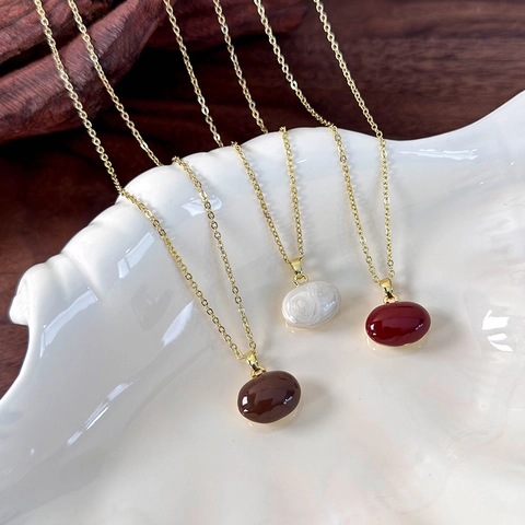 French Retro Copper Enamel Bean Pendant Necklace For Women Minimalist Elegant Drip Glaze Oval Bead Clavicle Chain Jewelry Gift
