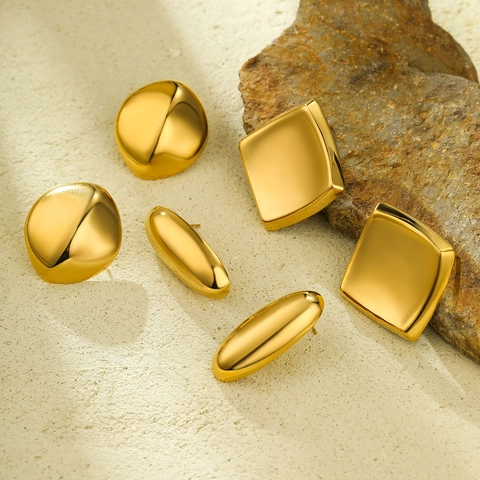 Pendientes De Botón Geométricos Chapados En Oro De 18K Acero Inoxidable Pulido Minimalista Estilo Ins Para Mujeres