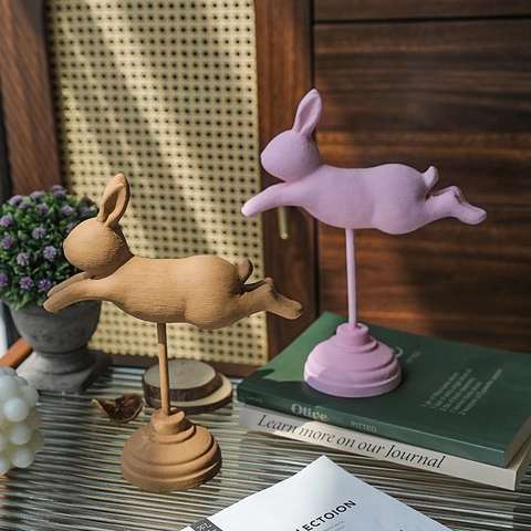 Nordic Creative Wooden Rabbit Figurine Desktop Animal Sculpture For Home Decor Office Table Ornament Modern Aesthetic