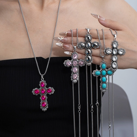 Vintage Bohemian Turquoise Pendant Necklace Alloy Ethnic Style Jewelry For Women Retro Titanium Steel Chain Accessory