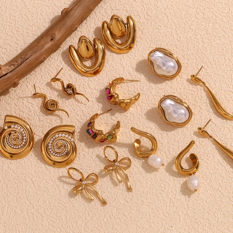 Pendientes De Acero Inoxidable Chapado En Oro 18K Corazón Serpiente Lazo Perla Barroca Artificial Circón Strass Moda Mujer
