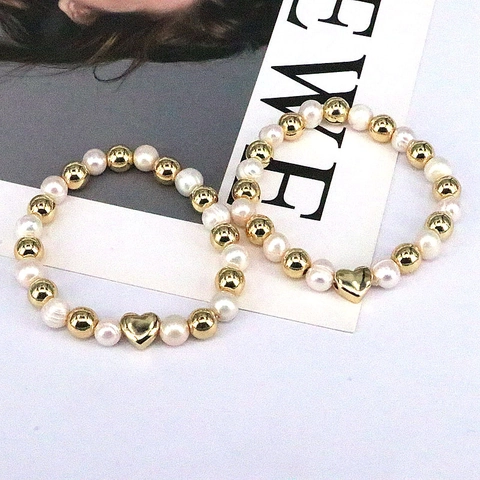 Freshwater Pearl Beaded Bracelet 18K Gold Plated Copper Round Beads Heart Charm Elastic Fashion Jewelry For Women