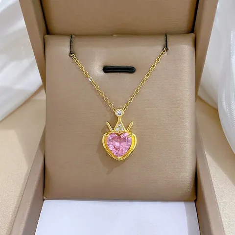Collar Con Colgante De Corazón Y Corona Circón Rosa Cadena Acero De Titanio Cobre Micro Incrustado Joyería Elegante