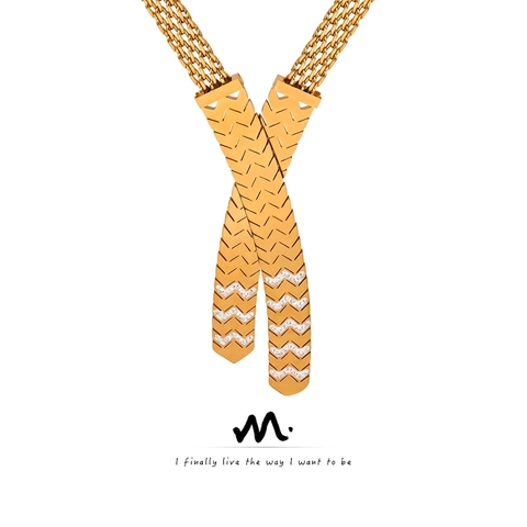 Collar con Colgante de Cruz de Acero de Titanio Bañado en Oro de 18K Diamantes de Imitación Forma de V Joyería Geométrica