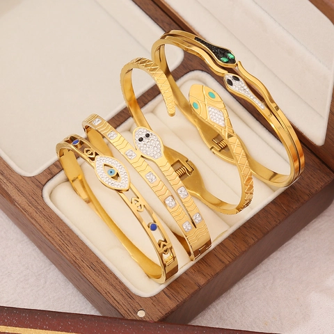 Stainless Steel Snake Evil Eye Bangle For Women Gold Plated Rhinestone Enamel Fashion Cuff Jewelry Elegant