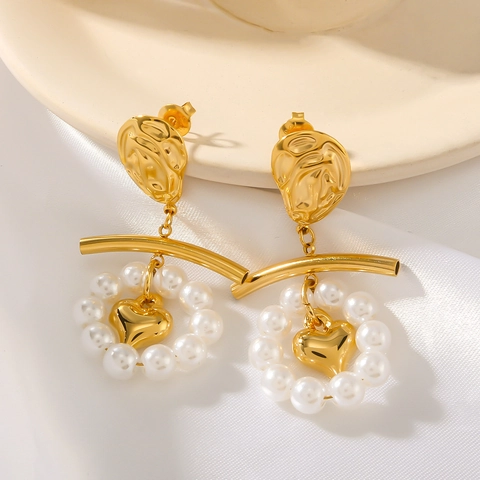 Orecchini A Lobo A Cuore Con Perno In Acciaio Inossidabile Placcato Oro 18K Gioielli Con Corona Di Künstliche Perle Romantici Vintage