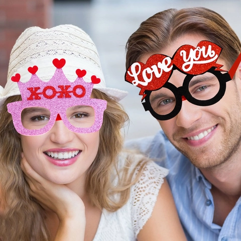 Gafas De Fiesta De San Valentín Corazón Cupido Amor XOXO Formas Brillo Plástico Novedad Gafas Accesorios De Fotografía Para Parejas Celebraciones