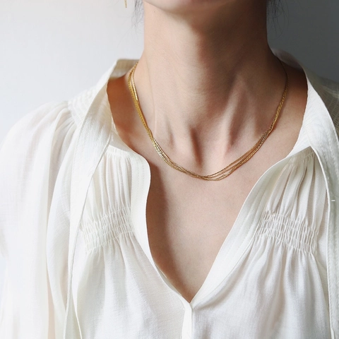 Multi Layered Snake Bone Chain Necklace Stainless Steel Retro Golden Satiny Fine Line Layering Jewelry For Women Elegant