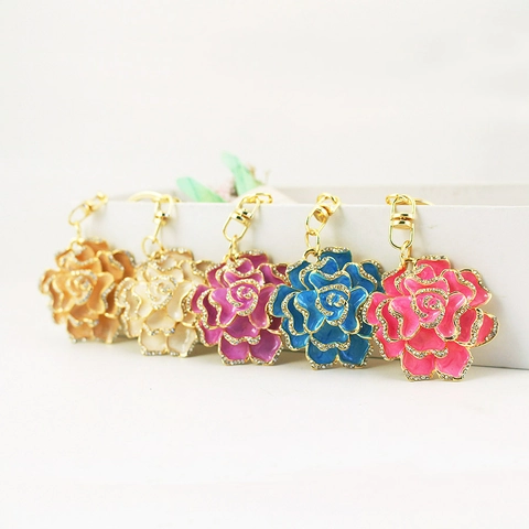 Cute Enamel Rose Flower Keychain Sparkling Rhinestone Inlaid Gold Tone Metal Bag Pendant Charm Keyring For Women Accessories