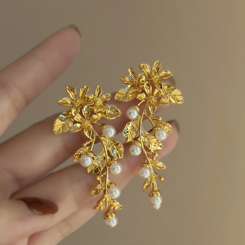 Elegant Flower Leaf Tassel Artificial Pearl Drop Earrings With 925 Sterling Silver Earring Post Gold Plated Luxury For Women