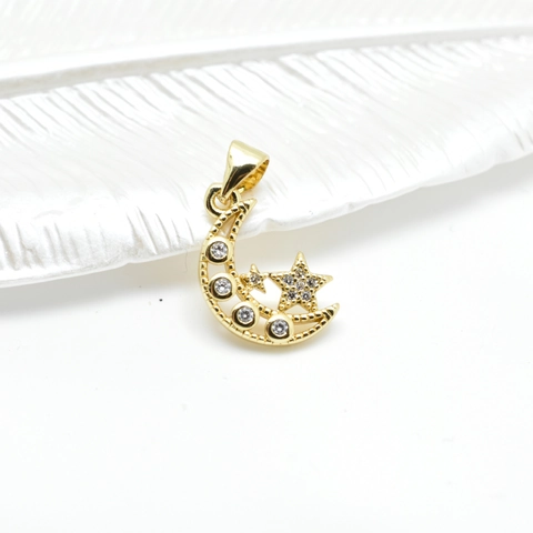 Ciondolo Stella Luna Placcato Oro 18K Rame Micro Pavé Zircone Lucido Elegante Accessorio Creazione Gioielli Donne