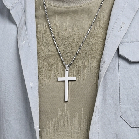 Polished Cross Pendant Necklace Stainless Steel 18K Gold Plated Simple Religious Jewelry Gift For Men Women Hip Hop Style