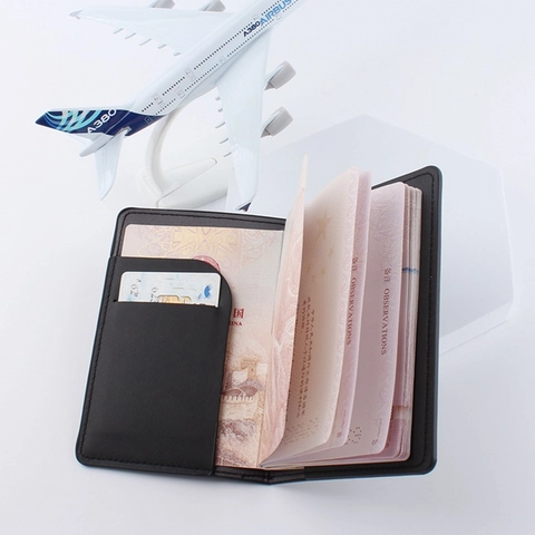 Business Porta Passaporto in Pelle PU Portafoglio da Viaggio Carino Aereo Stampa in Oro Custodia Documenti Protezione Slot per Carte Organizer Unisex