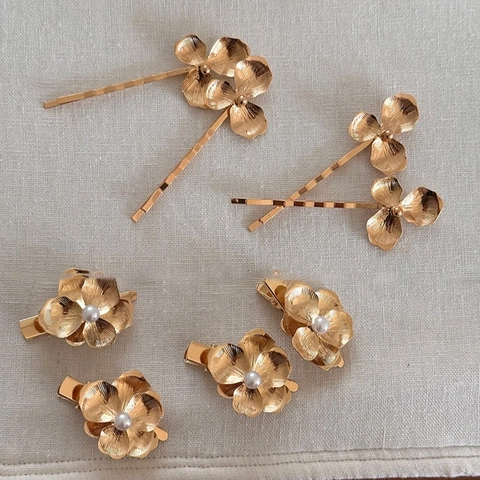 Pinzas Para El Cabello De Flores De Aleación Elegantes Vintage Horquillas Florales Clips De Pato Perlas Artificiales Artificiales