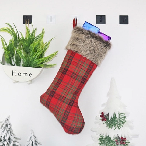 Christmas Stocking Classic Red Plaid Fabric Hanging Sock With Plush Faux Fur Cuff Holiday Home Decor Fireplace Ornament
