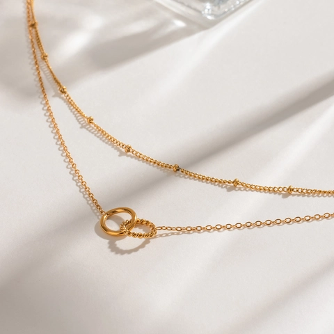 Layered Necklace Stainless Steel Interlocking Twisted Rings Gold Plated Beaded Chain Chic Niche Design Women Jewelry