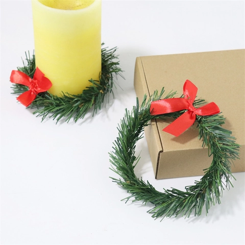 Couronne De Noël Artificielle En PVC Aiguille De Pin Anneau De Bougie Pour Décoration De Table De Fête Avec Noeud