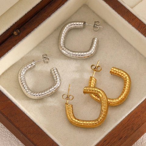 Orecchini Geometrici A Forma Di C Acciaio Inossidabile 304 Placcato Oro Texturizzato Stile Minimalista Retro Donne