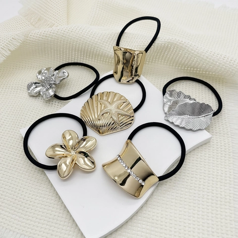 Elastische Haargummis Mit Legierung Metall Blumen Muschel Anhängern Strass Hohe Elastizität Pferdeschwanz Halter Für Frauen