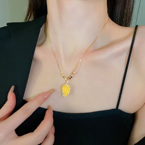 Collana Con Ciondolo Durian Acciaio Al Titanio Placcato Oro Forma Di Frutta Unica Catena Di Clavicola Gioielli Per Donna Design Di Nicchia Minimalista