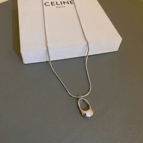 Minimalistische Ketting Met Holle Geometrische Hanger Roestvrijstalen Slangenketting Onregelmatige Metalen Sieraden Voor Dames